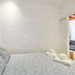 Vibrant And Modern برشلونة